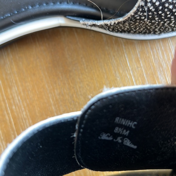 Donald Pliner Rinihc Slides - Picture 4 of 4